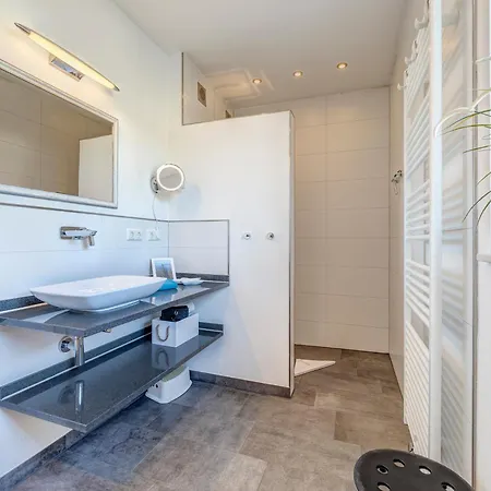 Tatil Evi Maarten Mit Sauna Zempin